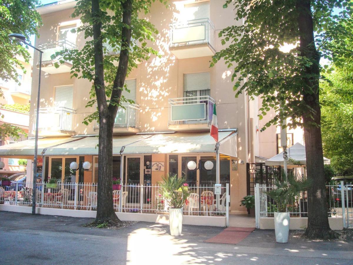 Hotel Amalfi 리미니 외부 사진