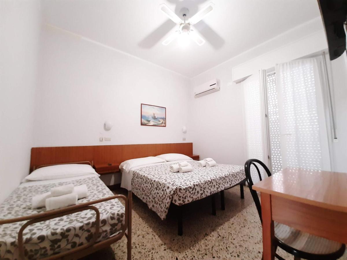Hotel Amalfi 리미니 외부 사진