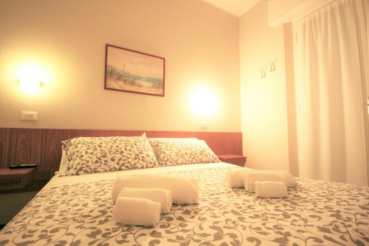 Hotel Amalfi 리미니 외부 사진