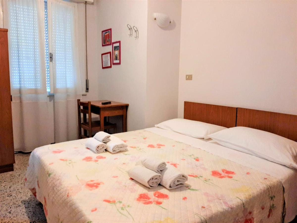 Hotel Amalfi 리미니 외부 사진