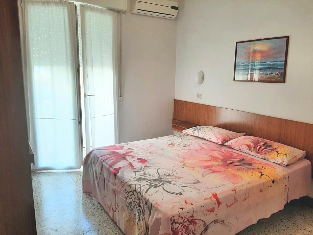 Hotel Amalfi 리미니 외부 사진
