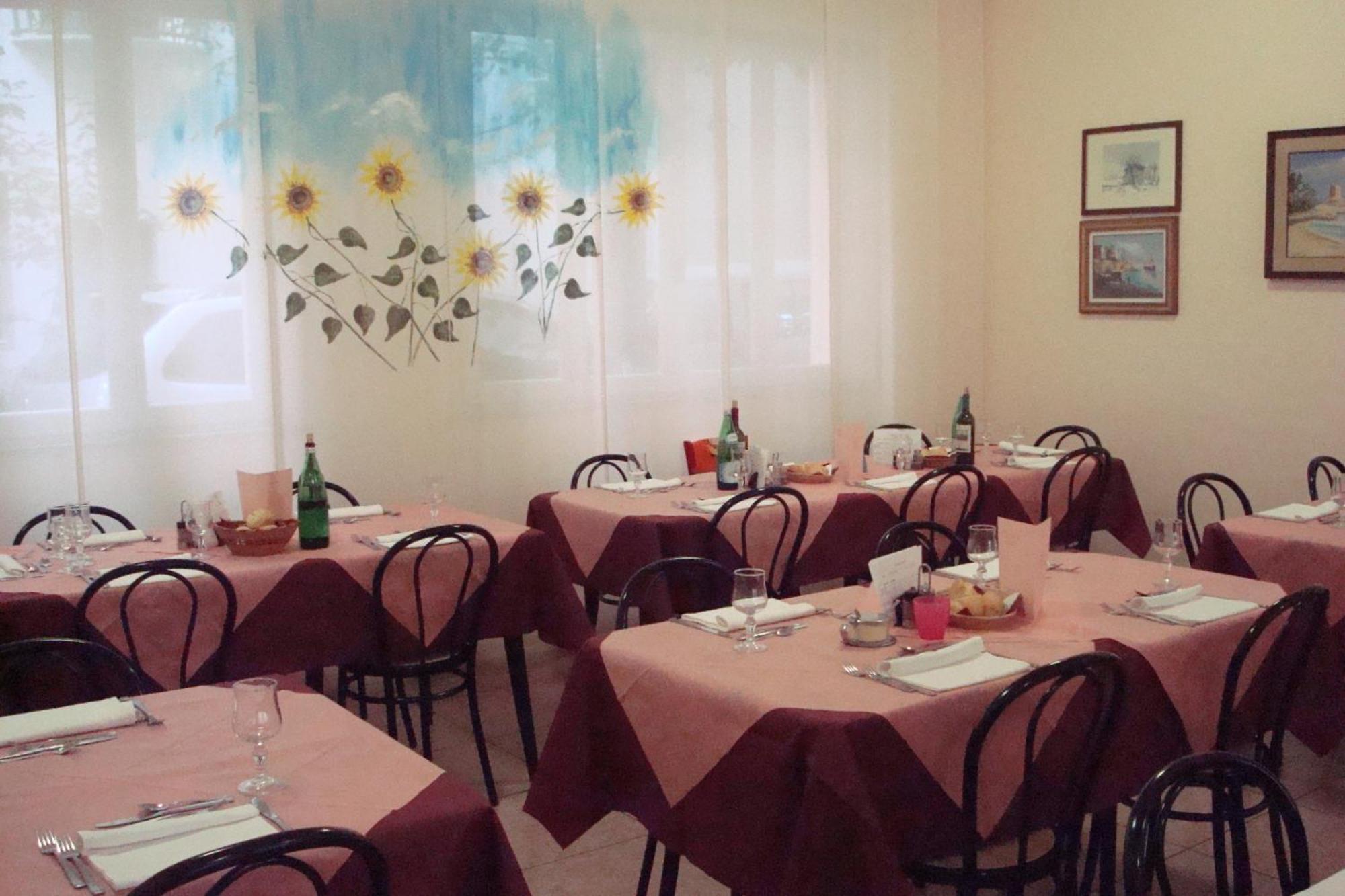 Hotel Amalfi 리미니 외부 사진